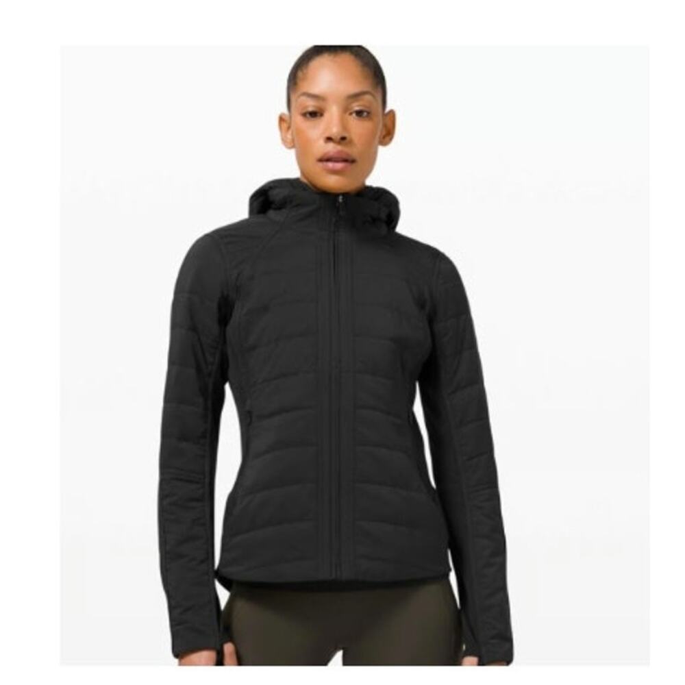 Lululemon Another Mile Jacket Women's Size 8 Black Zip Up Athletic Warm